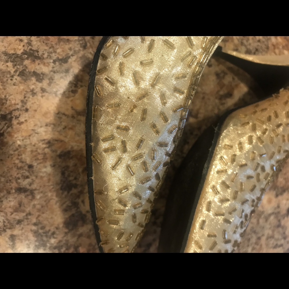 Gold Sequined High Heels - Picture 7 of 7
